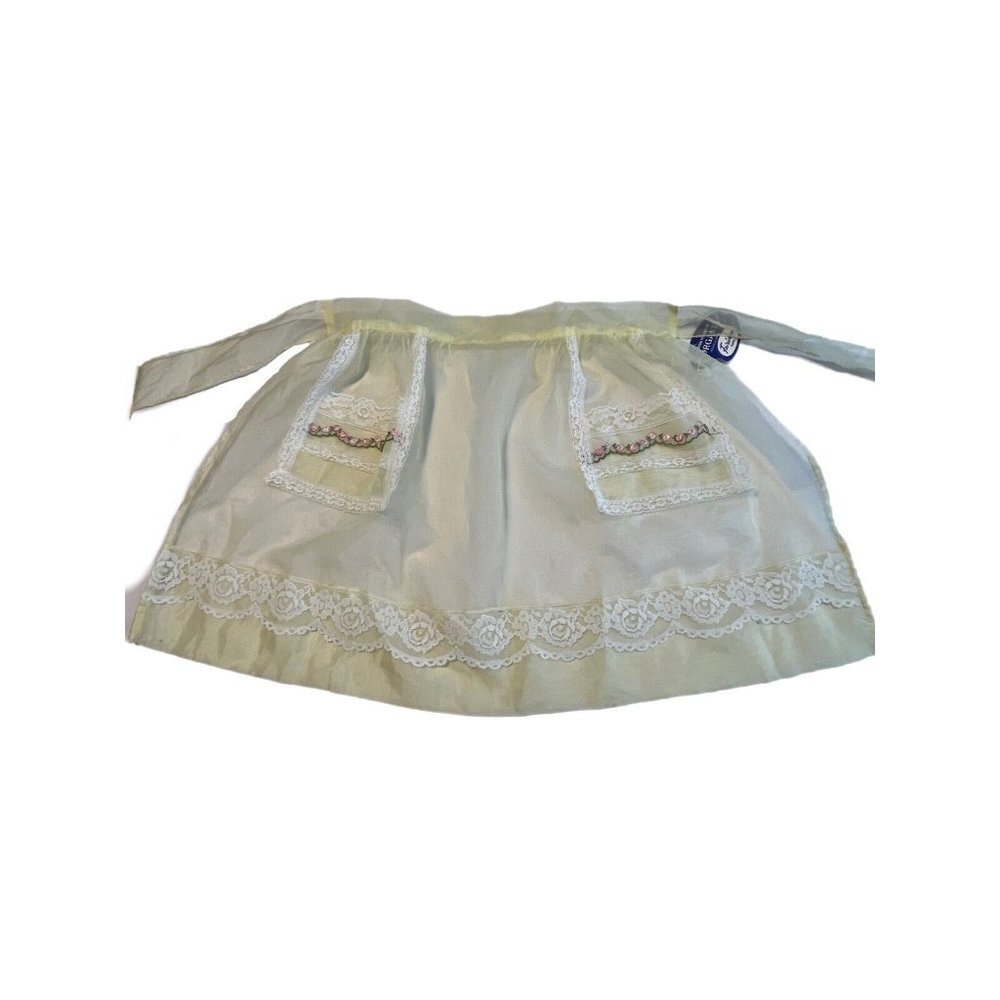 FEMENINE FLIRTY NWT *READ* Vintage Apron Organza SHEER YELLOW Dacron Fairwoven